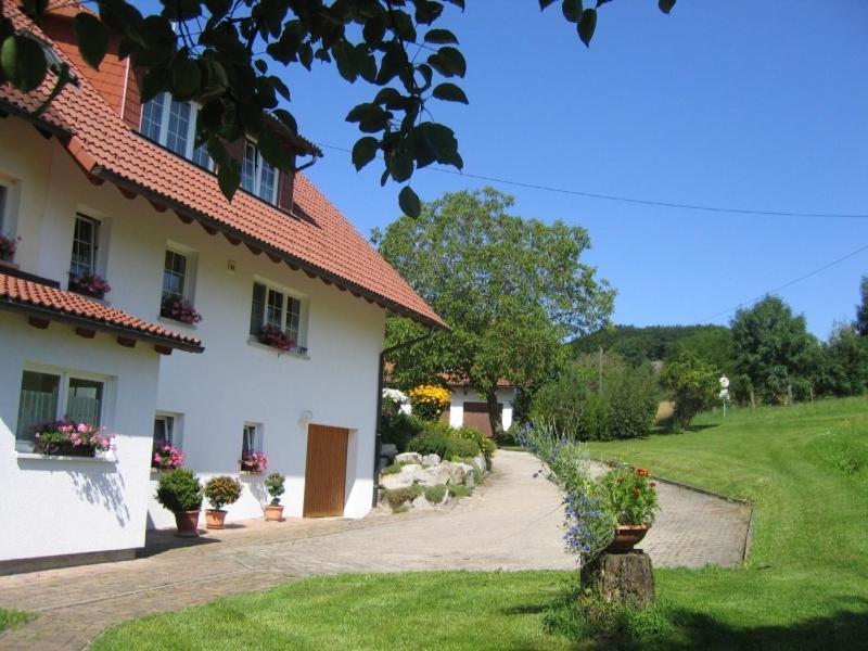 Haus Hilda Fechtig Hotel uhlingen Birkendorf Bagian luar foto