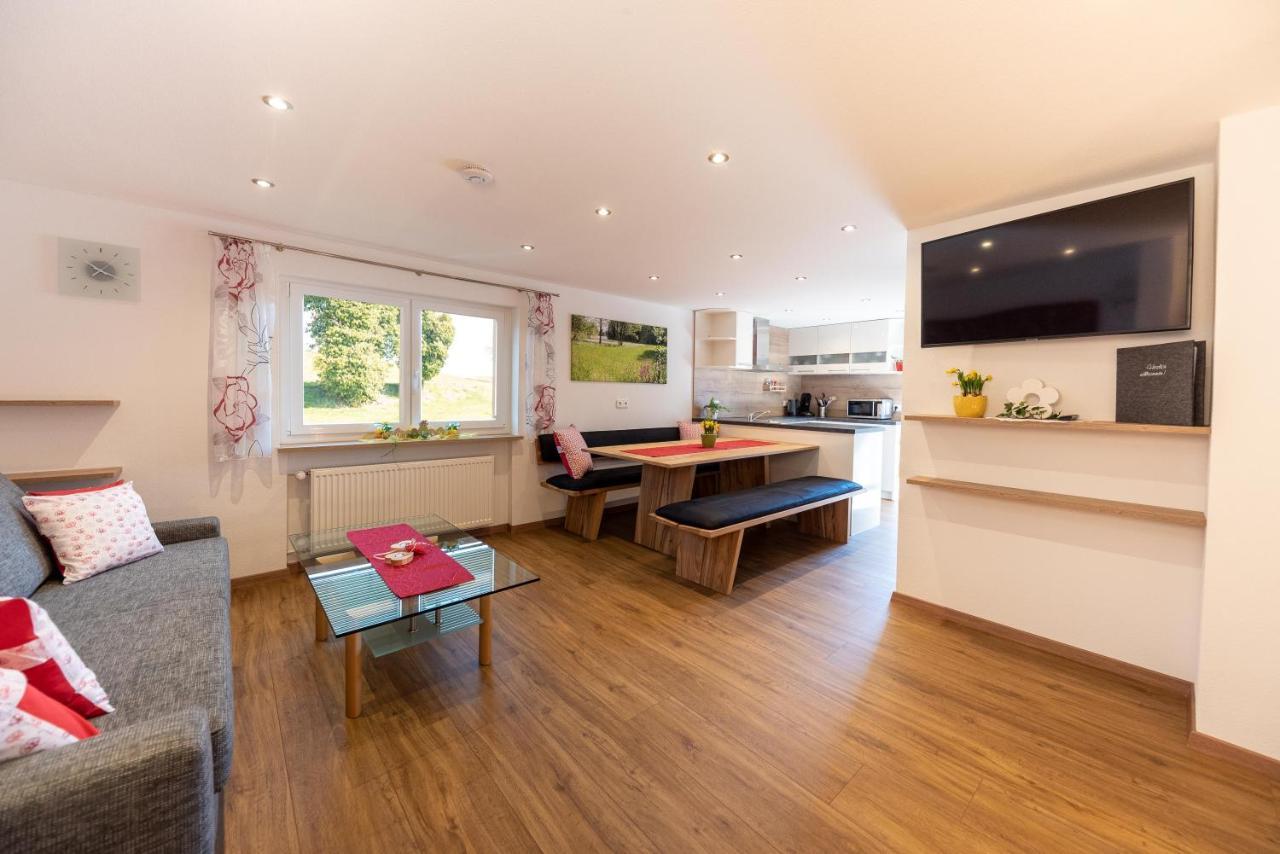 Haus Hilda Fechtig Hotel uhlingen Birkendorf Bagian luar foto